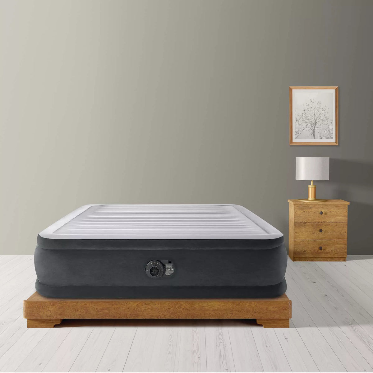 Materasso ad aria Dura-Beam Comfort-Plush Elevated 152cm x 203cm x 46cm Grigio chiaro Intex