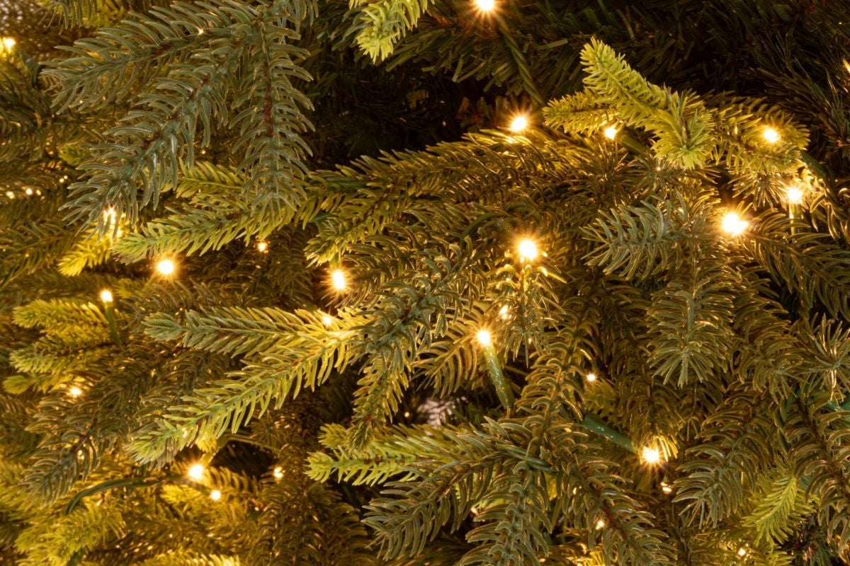 Albero di Natale Berkshire, 180 cm (D114 cm), Verde, 1300 LED – 3744 rami
