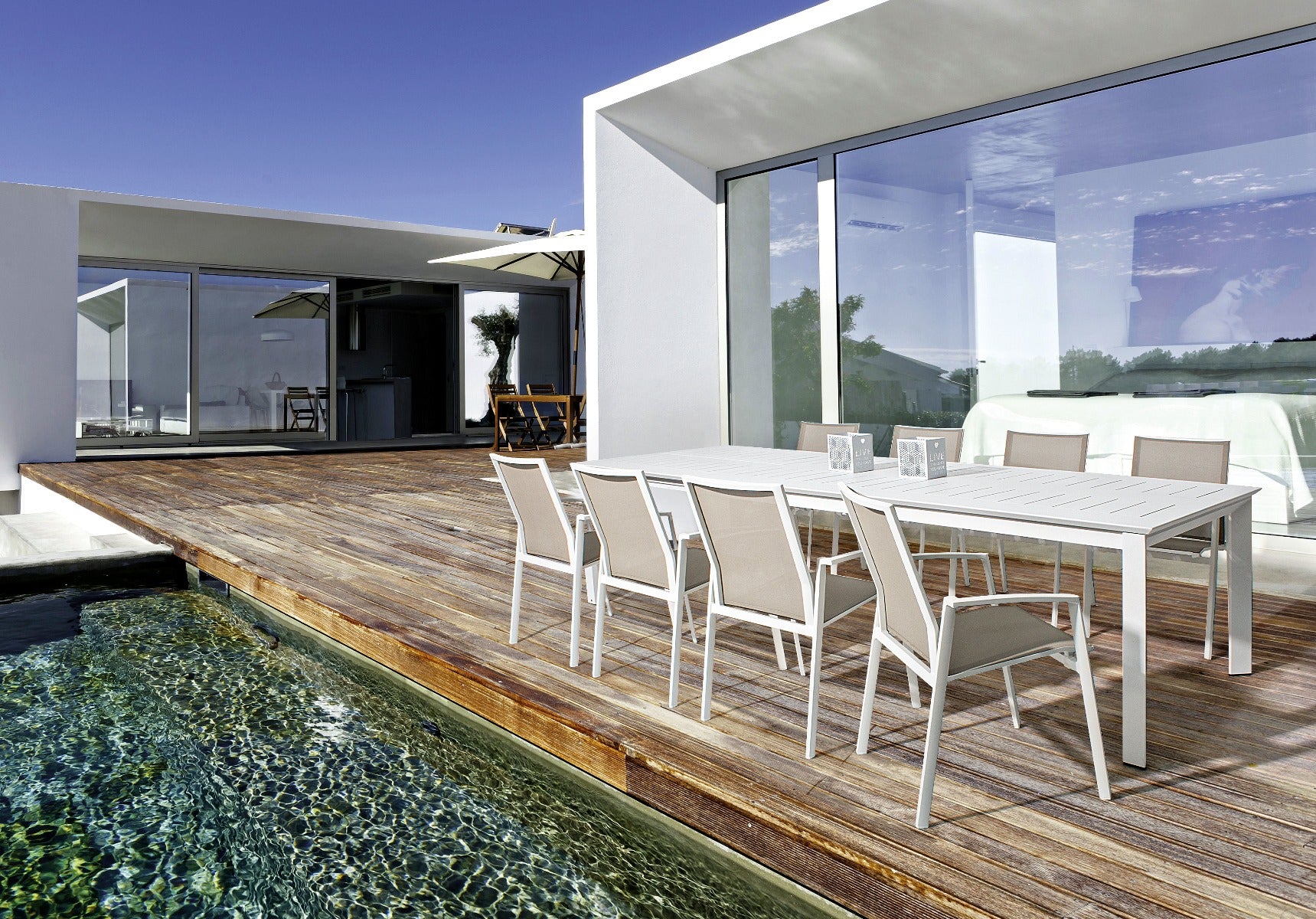 OFFERTA TAVOLO KONNOR ALLUNGABILE 200/300X110CM BIANCO + 6 POLTRONE KONNOR