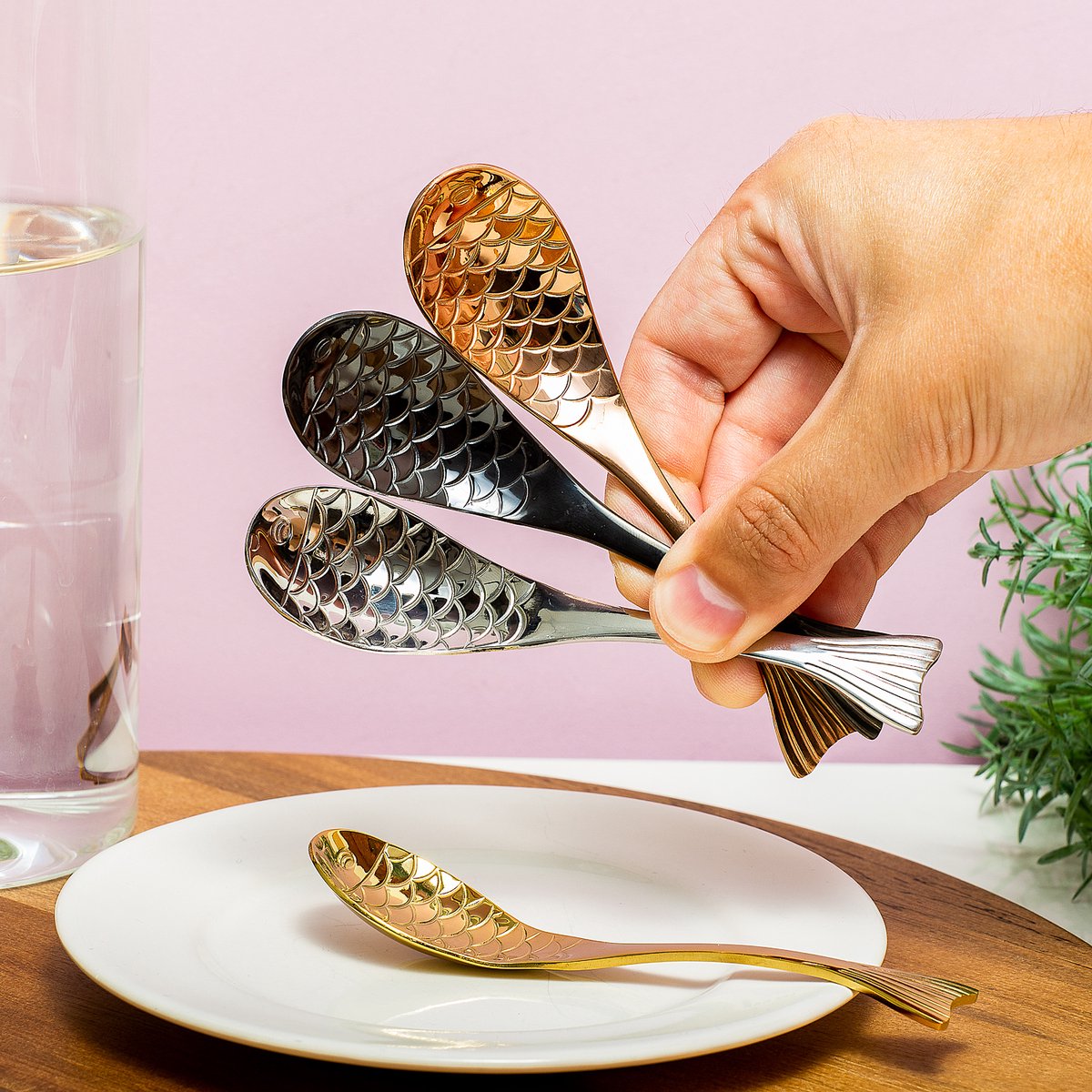 SET 4 CUCCHIAI OCEAN SPOONS WINKEE