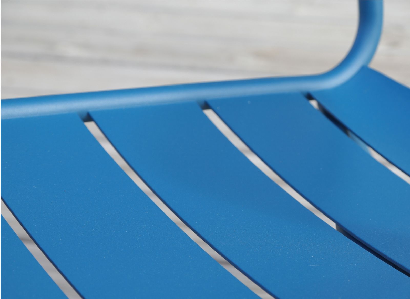 SEDIA HAORA BLU IMPILABILE
