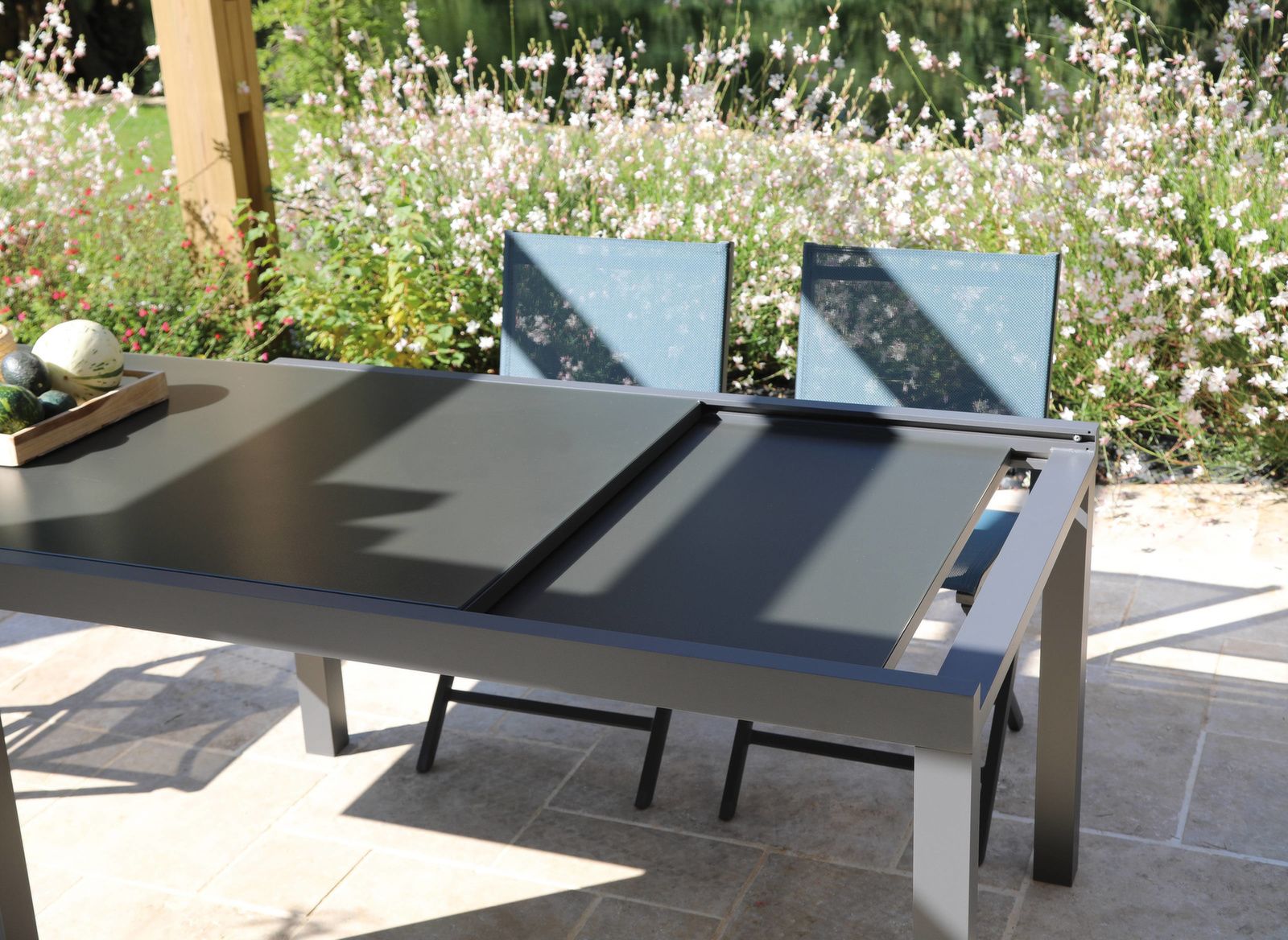 OFFERTA TAVOLO ALLUNGABILE IN VETRO 140/240X90 GRAFITE/GRIGIO ELISE + 4 POLTRONE GRAFITE