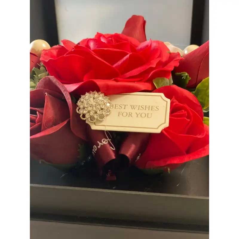 SCATOLA REGALO CUBO CON ROSE E CASSETTINO 17,5X18X16CM