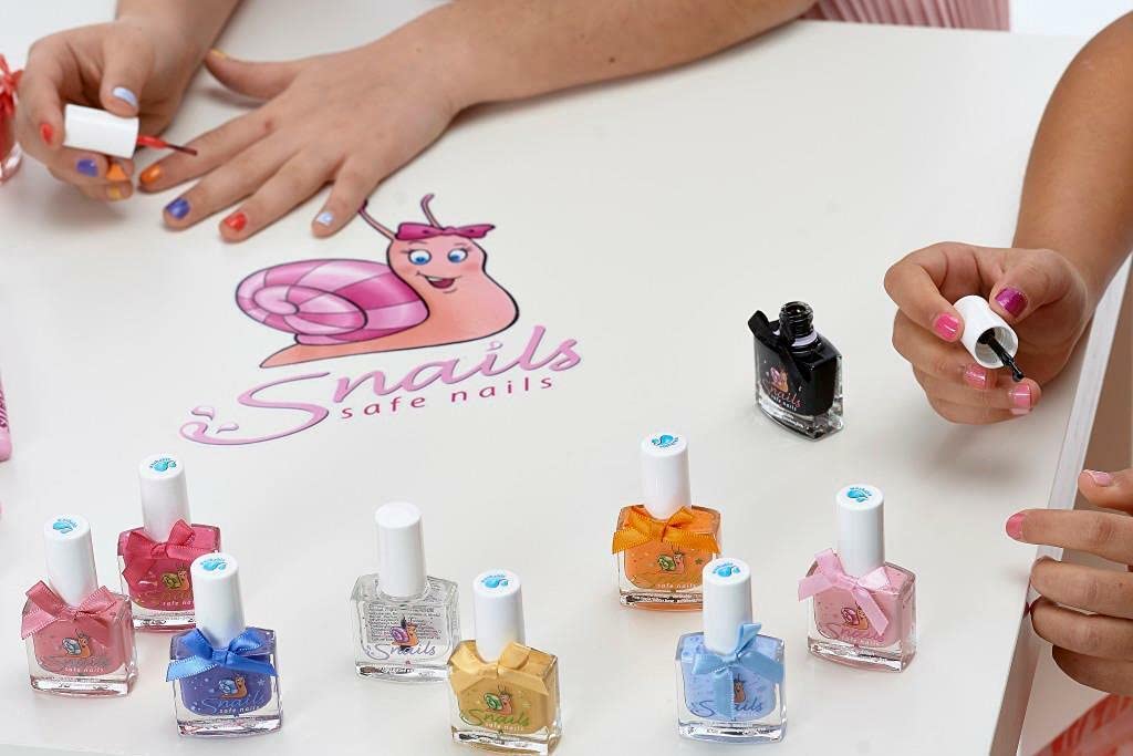SMALTO UNGHIE PER BAMBINE CHERRY QUEEN SNAILS 10.5ML