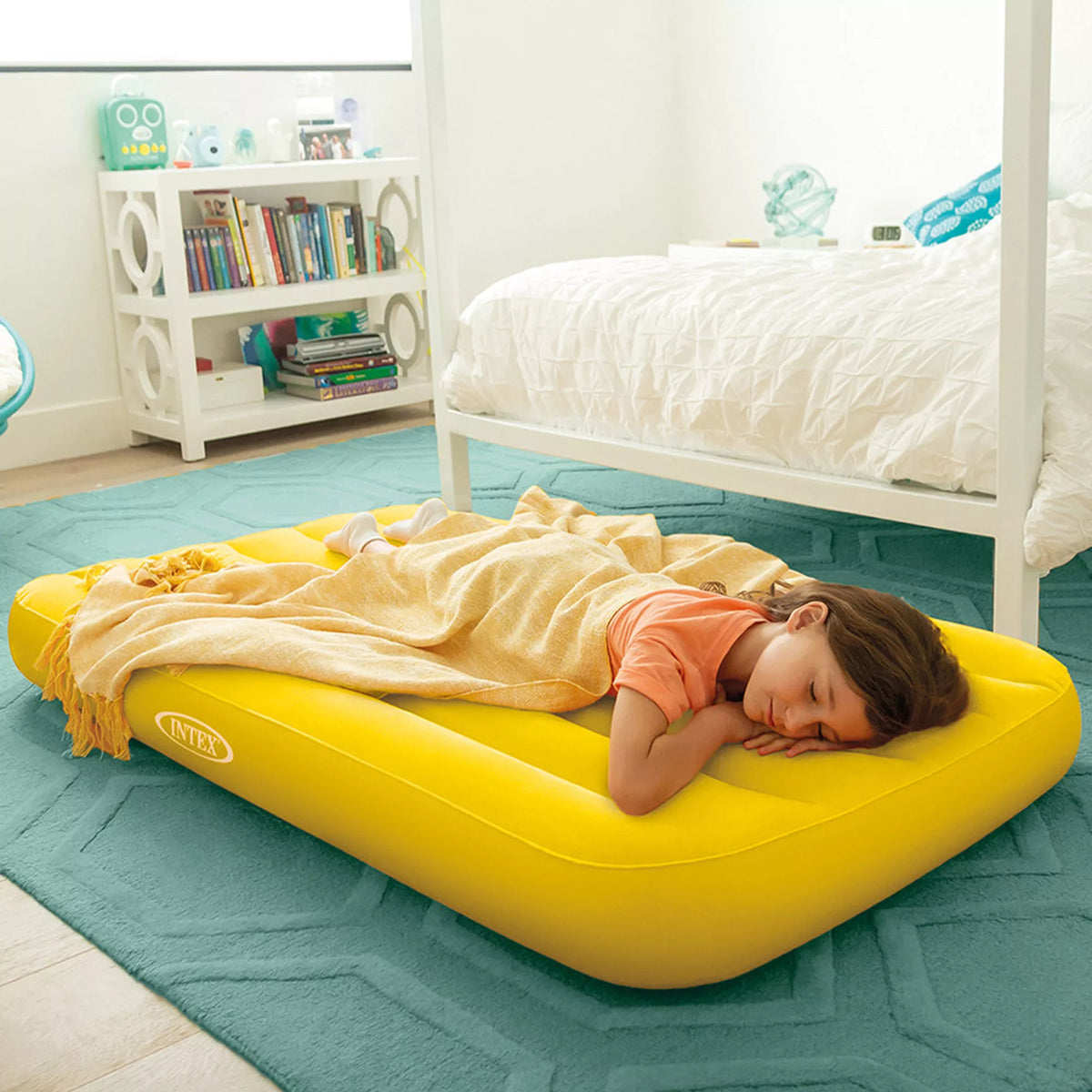 Intex 1 aufblasbares Luftbett Cozy Kidz 88x157x18cm Gelb/Blau