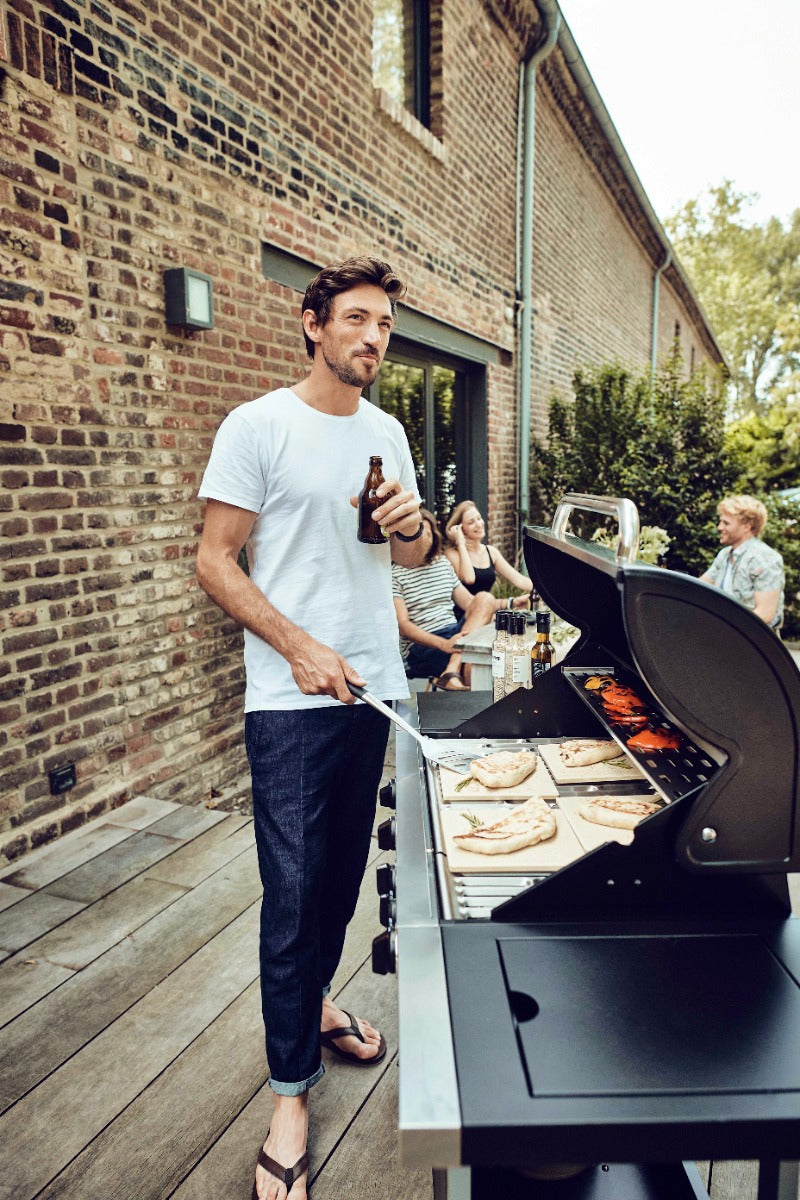 BARBECUE A GAS CHICAGO 4 K