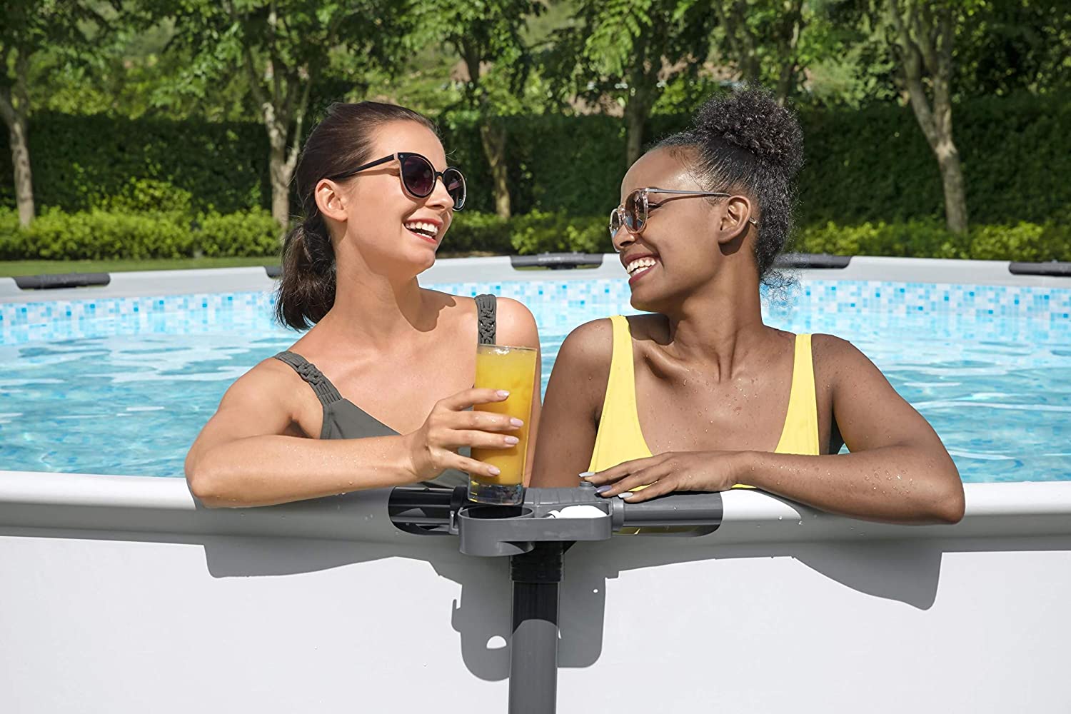 4 PORTABICCHIERI PER PISCINA