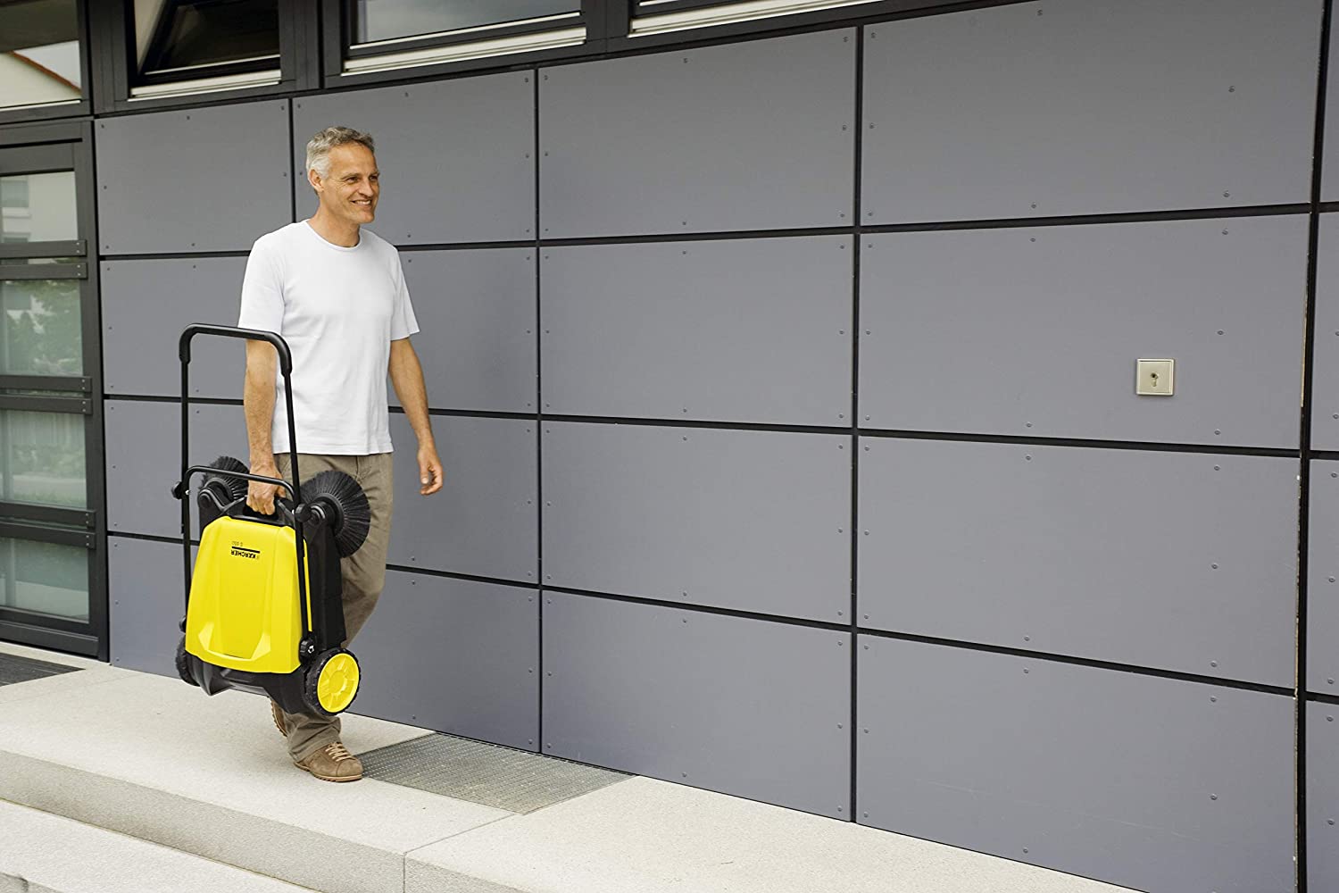 KÄRCHER S650 SPAZZATRICE 2 IN 1 CON DOPPIO SET DI SPAZZOLE