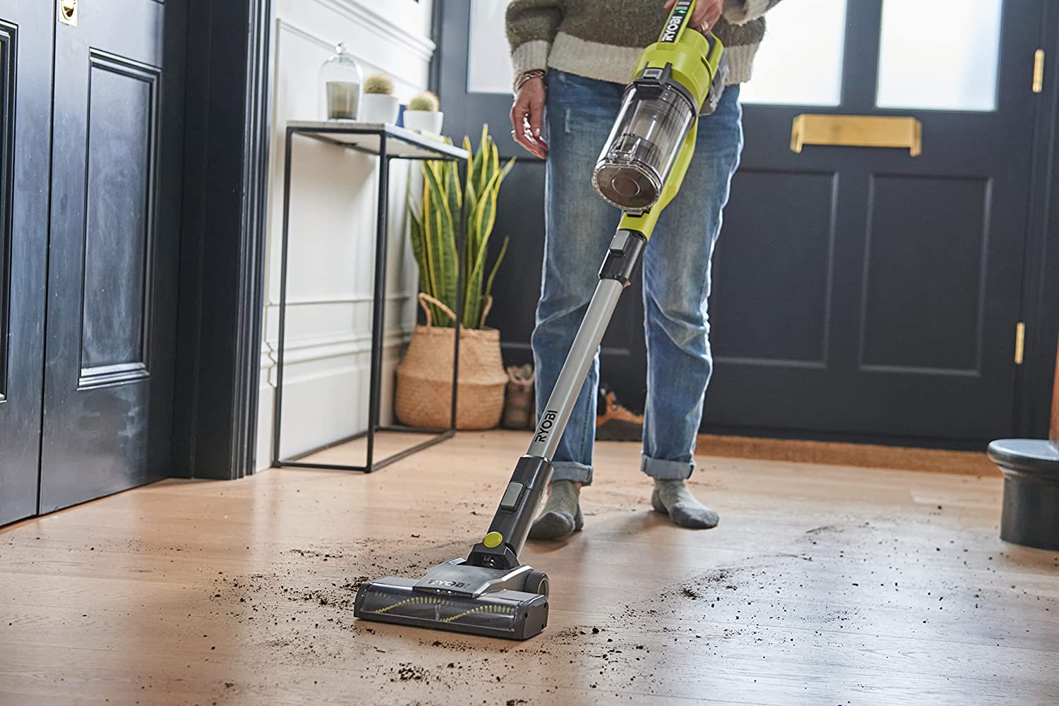 ASPIRAPOLVERE 18V ONE+ CON BATTERIA 2.0AH