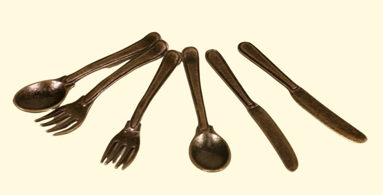 POSATE IN FERRO, LUNGHEZZA CM. 5 SET 6 PZ PER PRESEPE