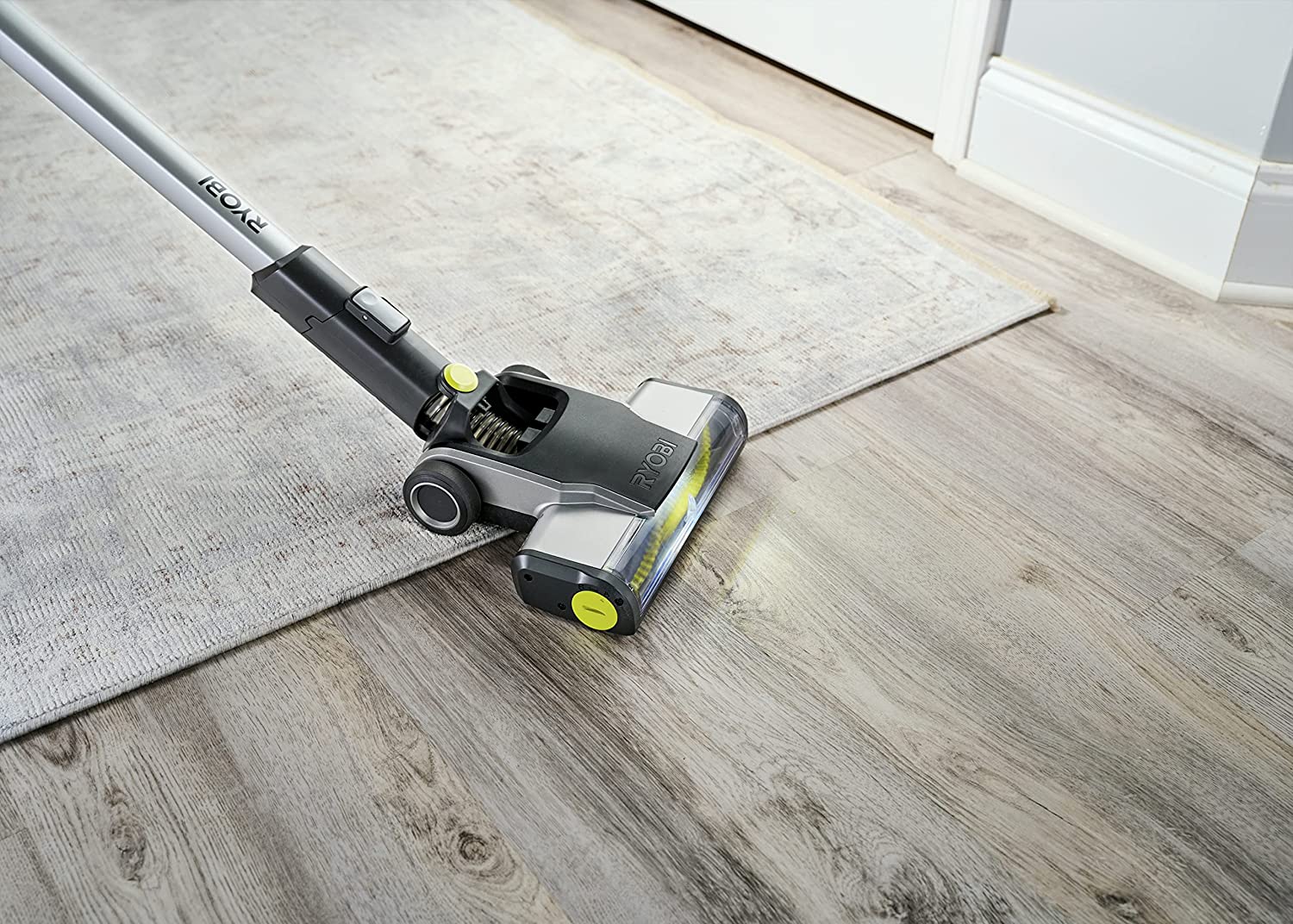 ASPIRAPOLVERE 18V ONE+ CON BATTERIA 2.0AH