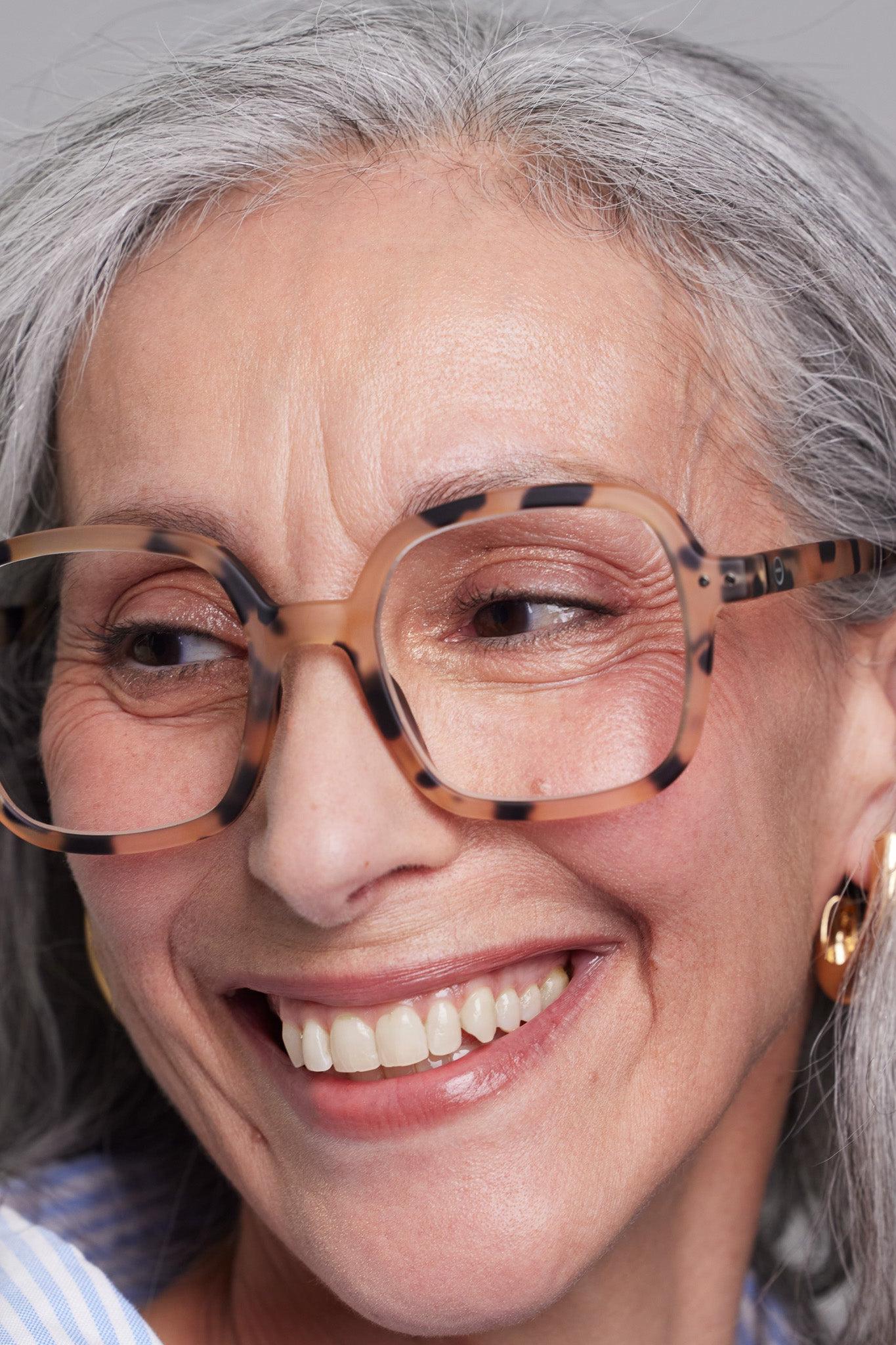 Occhiali da Lettura Office +1.5 Tartarugato Chiaro IZIPIZI - immagine 4