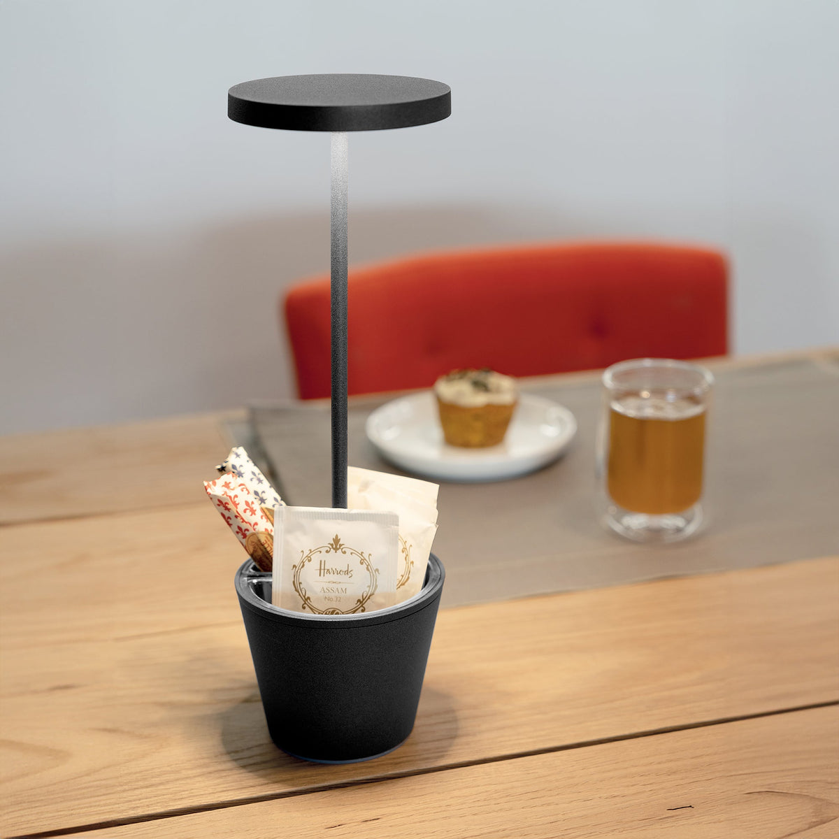 Lampada da tavolo ricaricabile Poldina Reverso con contenitore multiuso D11cm H35cm Grigio Scuro ZAFFERANO