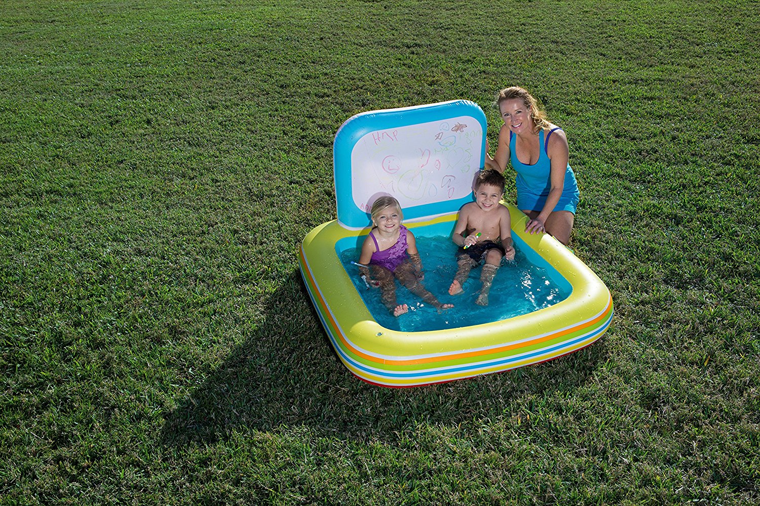 PISCINA SCUOLA GONFIABILE 132X132X81 CON SPRUZZO E PASTELLI