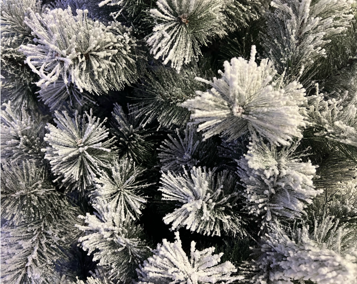 ALBERO DI NATALE DES ALPES 240CM INNEVATO FLOCCATO
