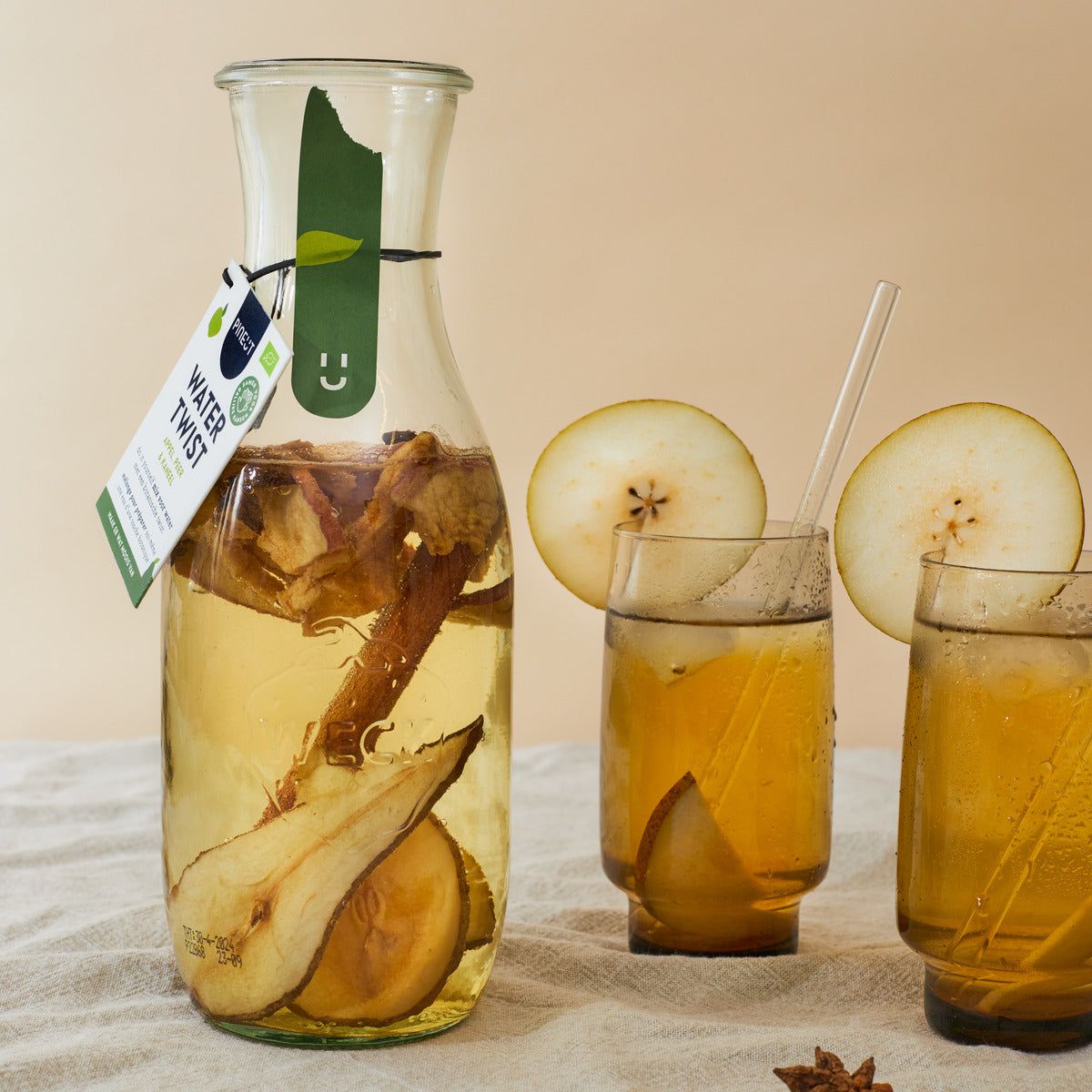 Bevanda in bottiglia Water Twist Mela, Pera e Cannella BIO Preparato fai da te in bottiglia
