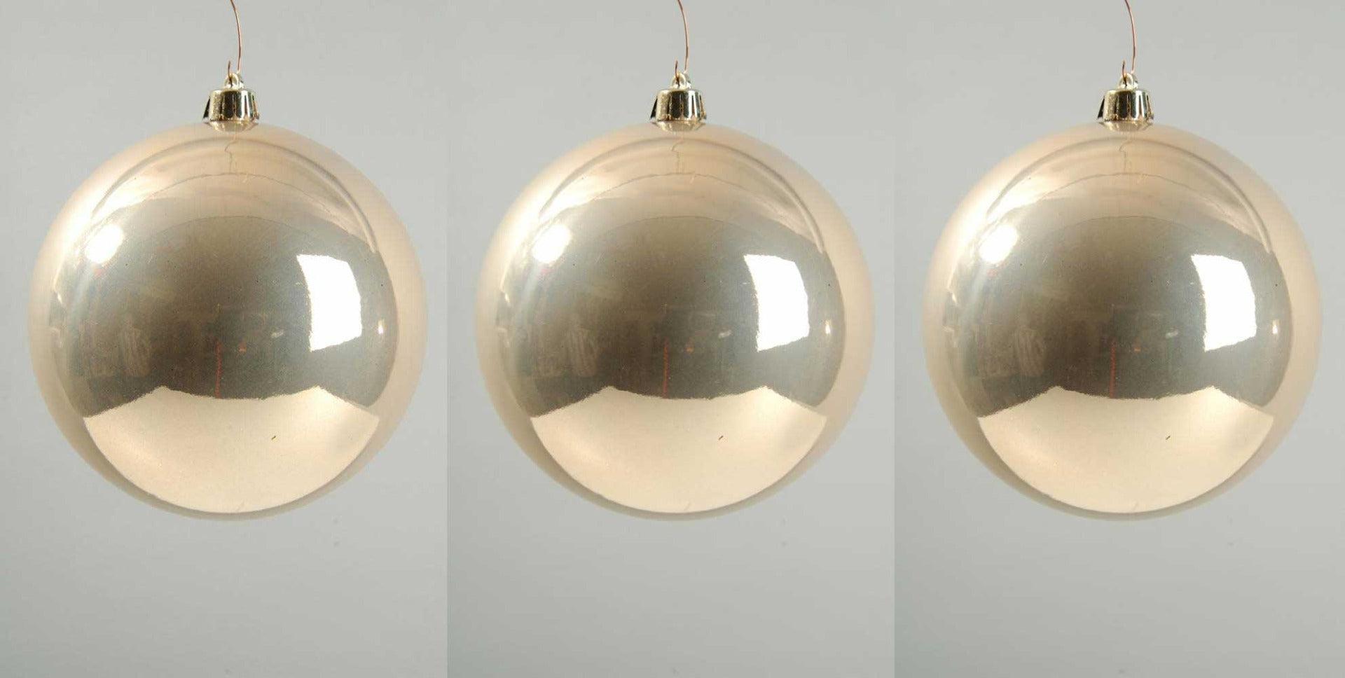 OFFERTA 3 PALLINE DI NATALE 14 CM PERLA