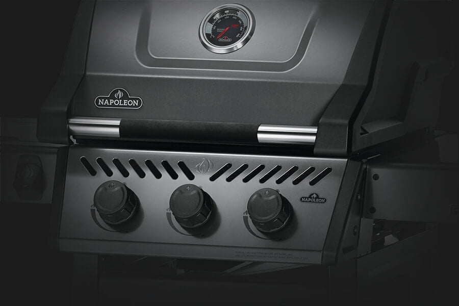 BARBECUE A GAS NAPOLEON FREESTYLE 365 CON 3+1 FUOCHI E BRUCIATORE LATERALE