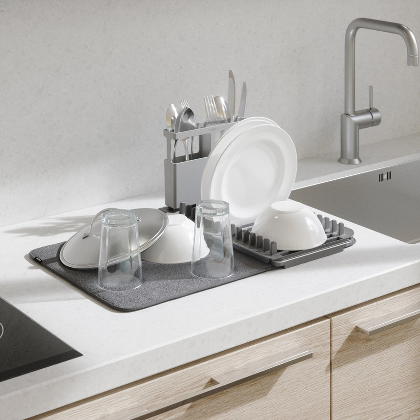 Scolapiatti con Tappetino in Microfibra Sopra Lavello 61x46cm Grigio Carboncino Umbra