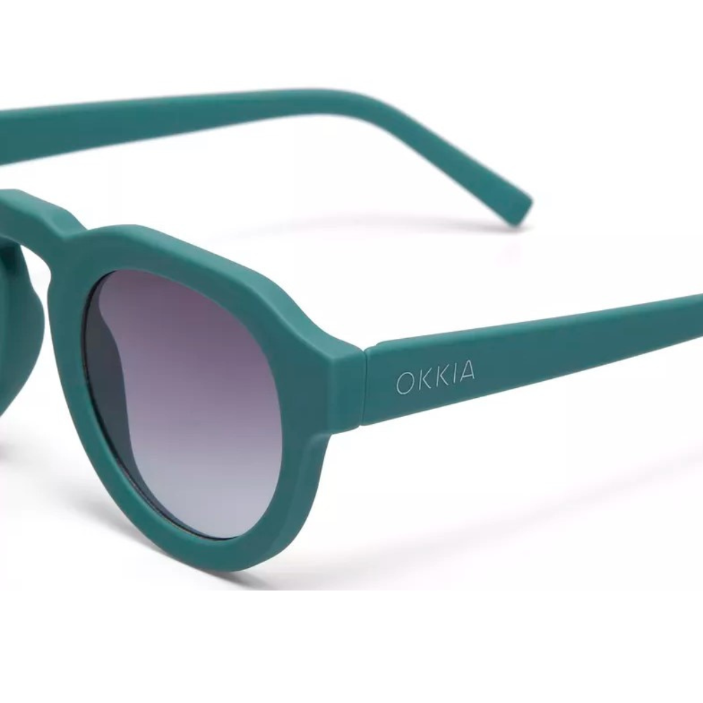 OCCHIALE DA SOLE MODELLO ZENO COLORE VERDE ACQUA OKKIA