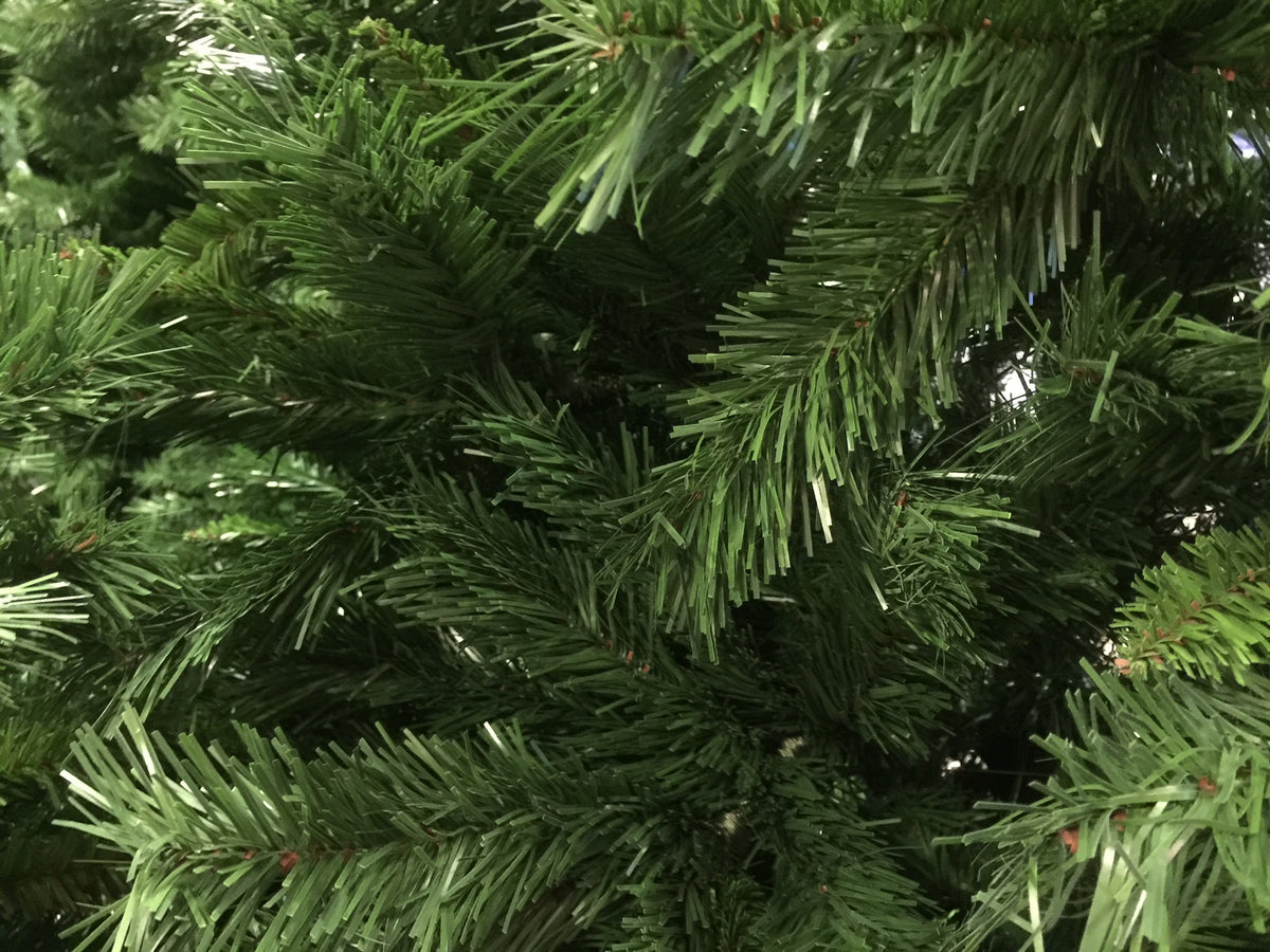 ALBERO DI NATALE 240CM QUEBEC VERDE