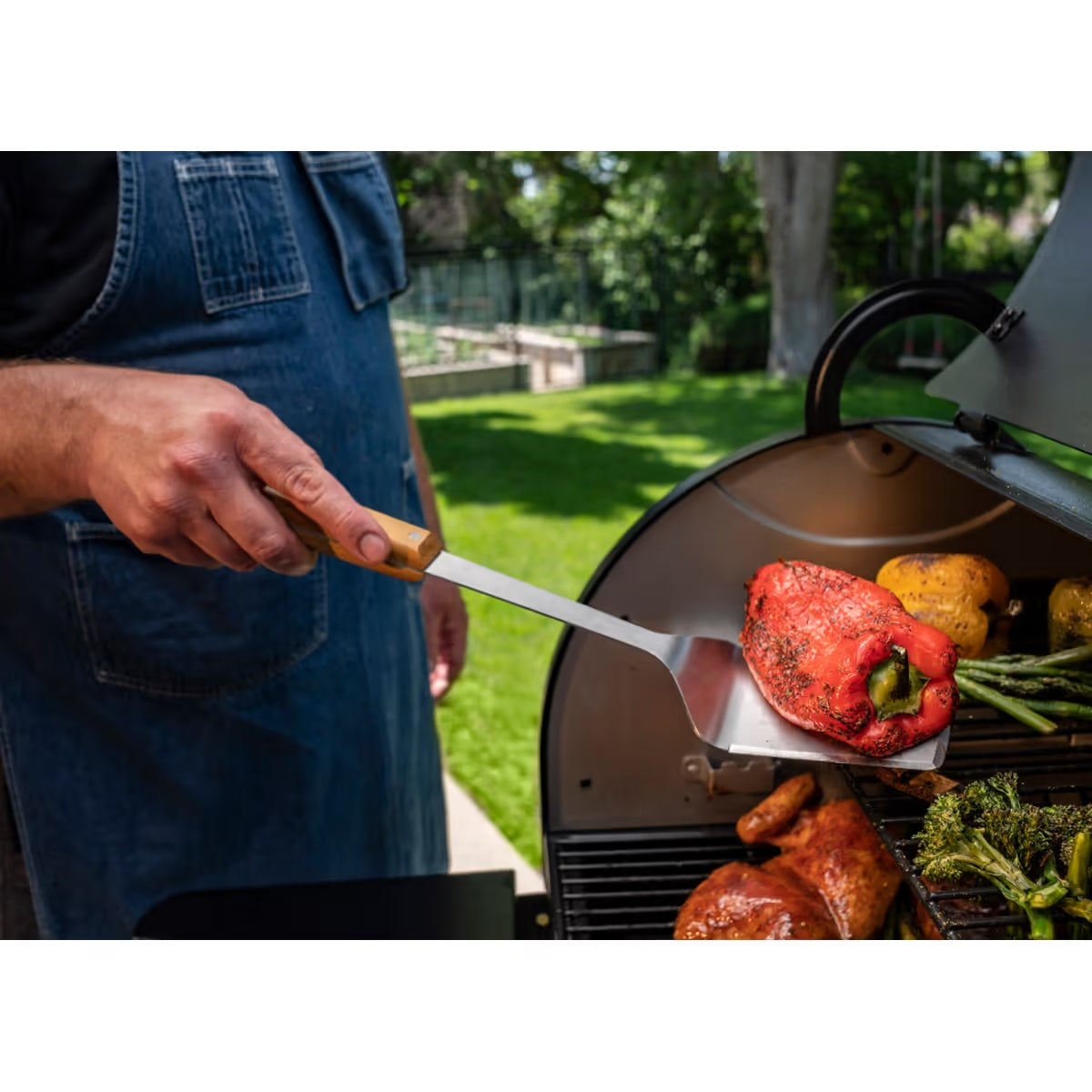 SPATOLA IN ACCIAIO PER GRIGLIA BBQ TRAEGER