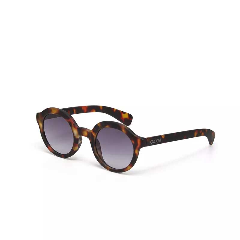 OCCHIALE DA SOLE MODELLO LAURO ROUND COLORE CLASSIC HAVANA LENTI NERO GRADIENTE OKKIA