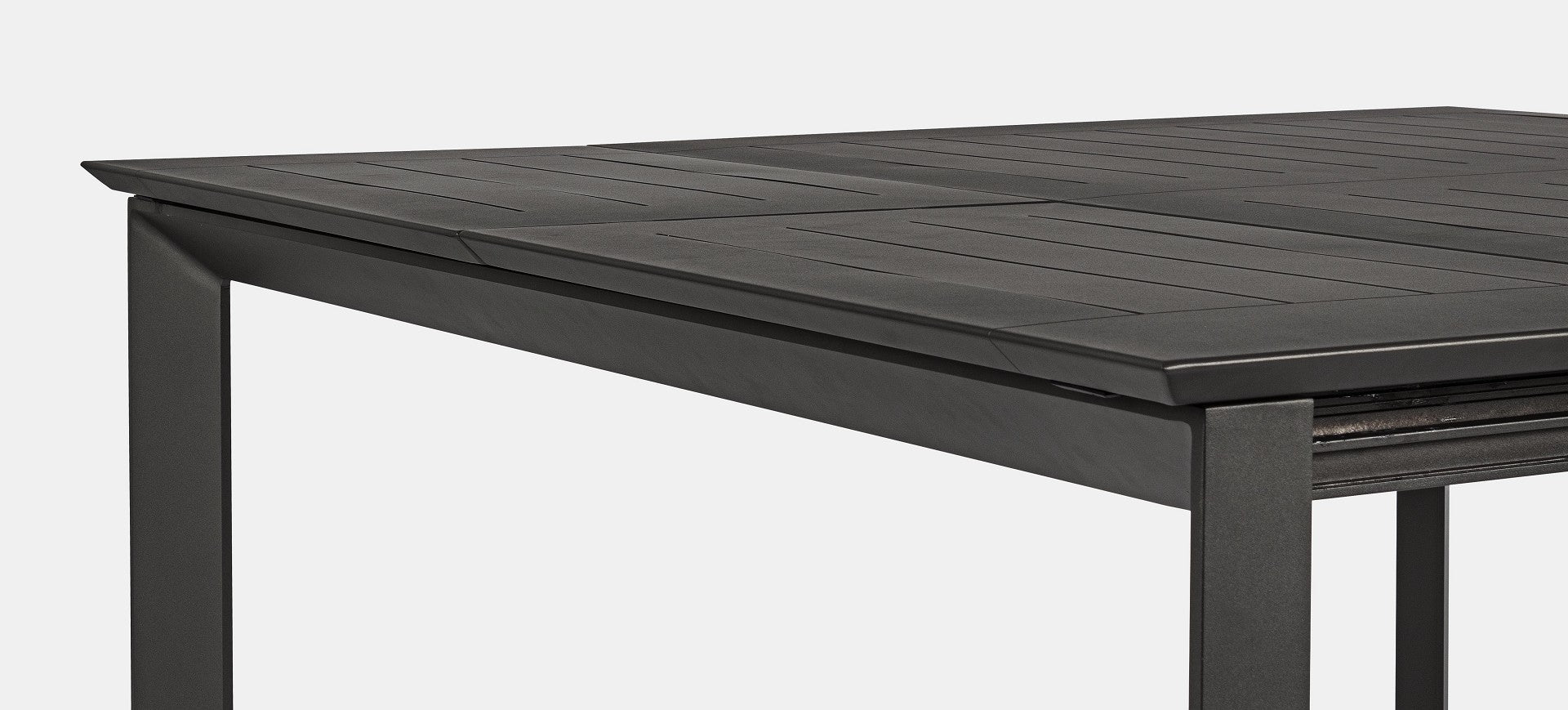 OFFERTA TAVOLO KONNOR ALLUNGABILE 110/160X160CM ANTRACITE +4 POLTRONE DELIA