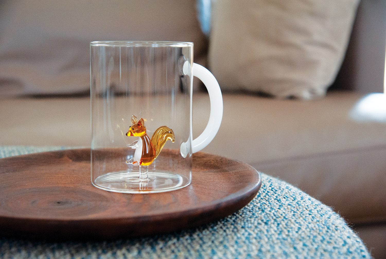 TAZZA MUG IN VETRO CON SCOIATTOLO 420ML