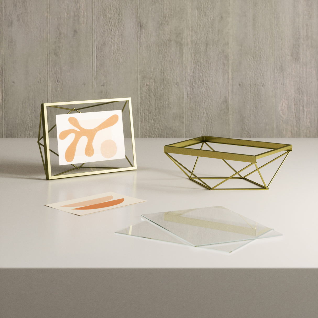 Cornice Portafoto Prisma 10x15 cm Ottone Opaco Umbra